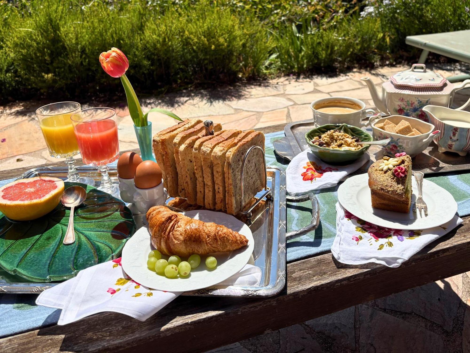 Santa Margarita Bed and Breakfast Saint-Raphaël Exteriör bild
